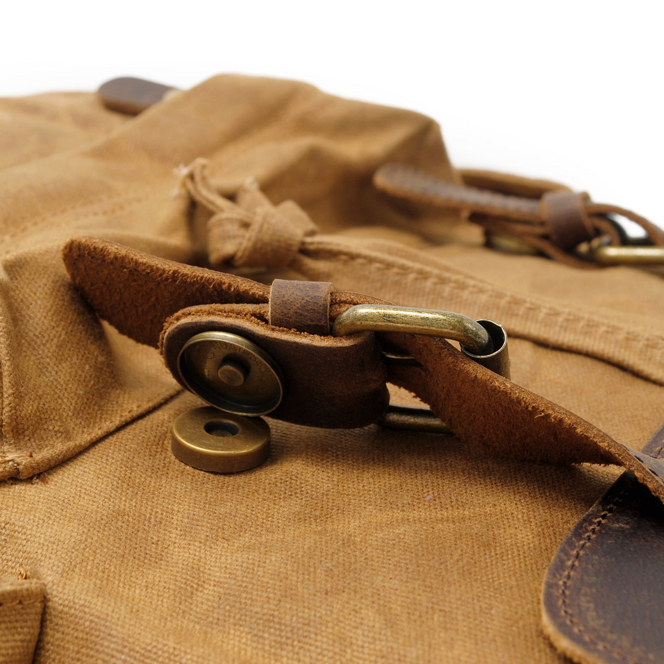 Jacob – Vintage-Rucksack aus gewachstem Canvas