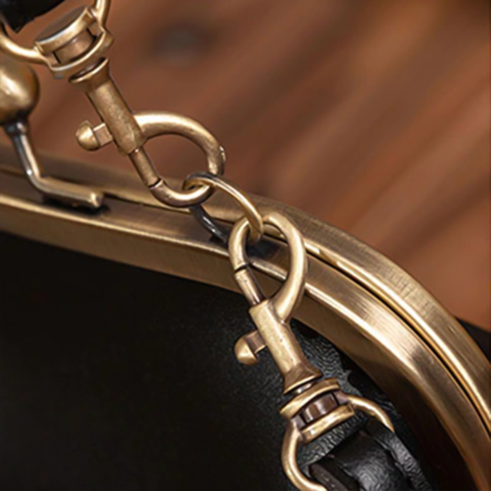 Vintage Kiss-Lock Tasche – Retro Chic Essential
